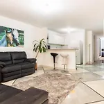 Apartamento En Conquistadores -Medellin